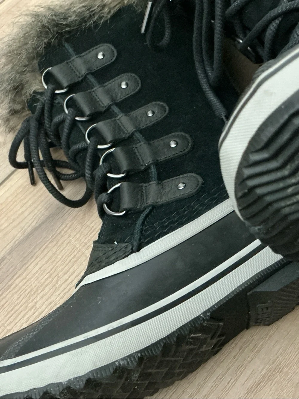 Sorel Black Kids Faux-Fur Cuff Winter Boots